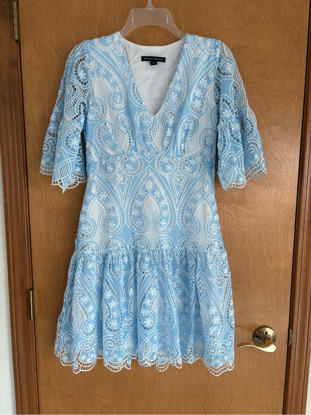 Boston Proper Two-Tone Lace Flounce Dress Airy Blue Size 4 - Picture 2 of 14